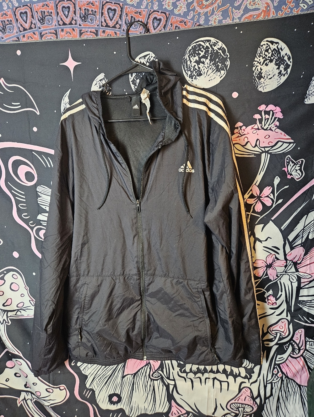 XL Adidas Black Windbreaker Jacket with  Stripes. Zipper Pockets